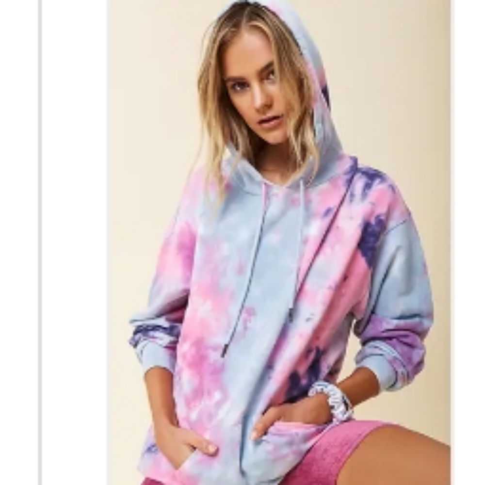 Forever 21 large oversize tie dye hoodie